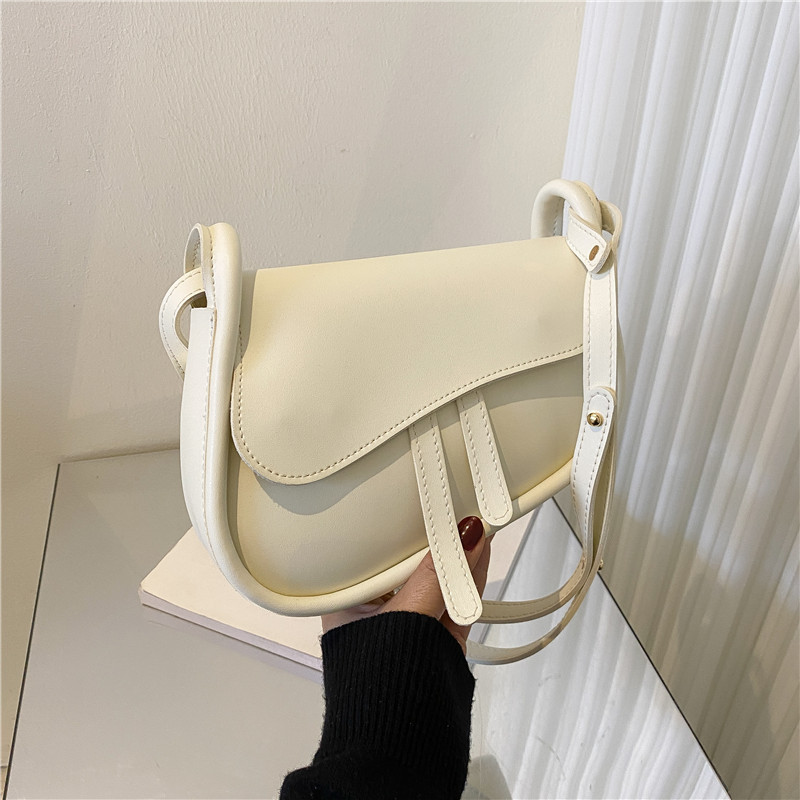 Minimalist Saddle Bag 2022 New Trendy Women's Crossbody Casual Shoulder Bag
